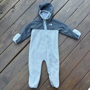 THE NORTH FACE - Grey Fleece Bunting